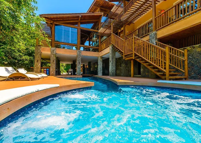 Family Hotel: Kalango Hotel Boutique