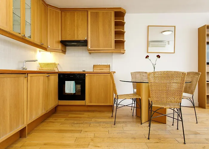 Hotel: Presidential Marylebone / Mayfair