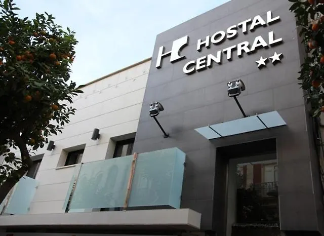  Hostal Central