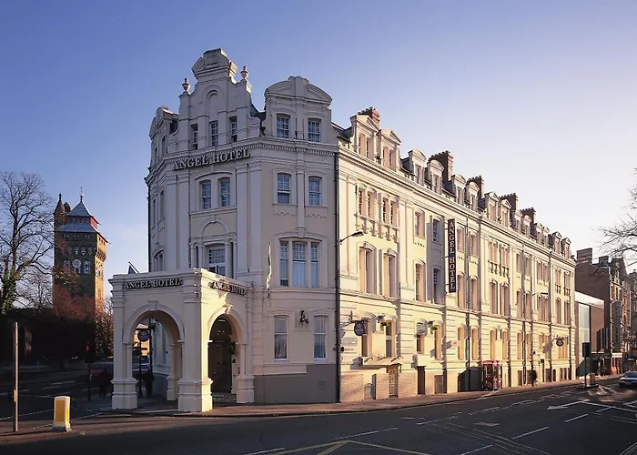 3 star hotel: The Angel Hotel