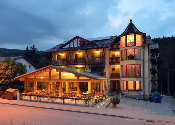 Resort: Willa Magnat