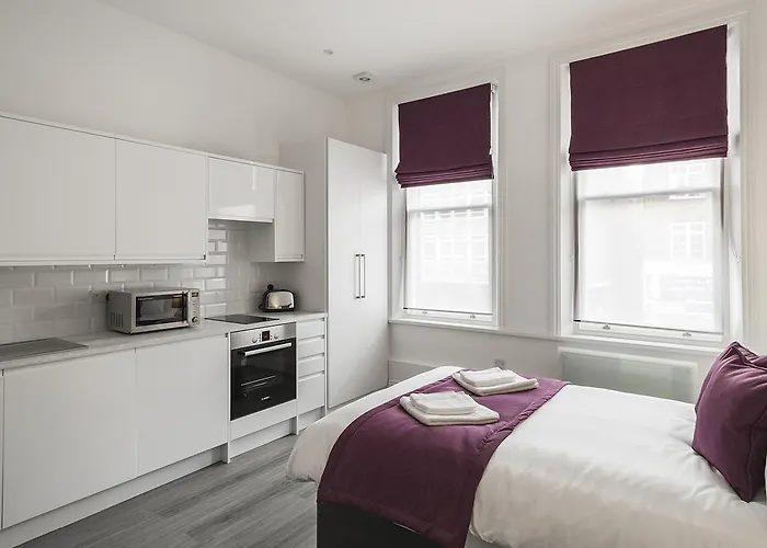 Smart Stay Swiss Cottage