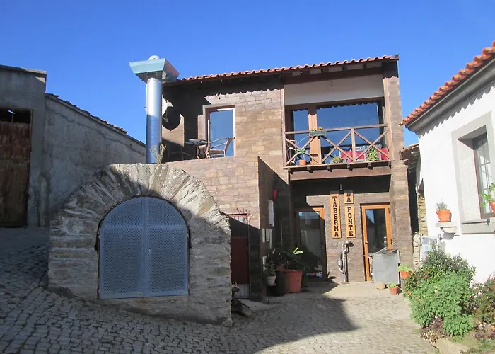 Casas De Campo Podence