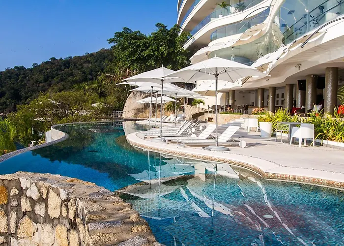 Hotel Spa: B Pichilingue Rooms & Beach Club