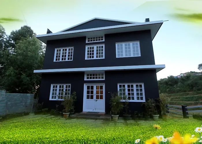 Apartment: The Black Magic Cottage