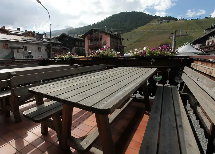 Hotel per sciatori: Hotel Miramonti