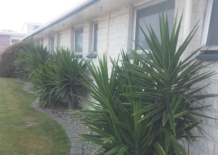 Cheap hotel: Raymar Motor Inn