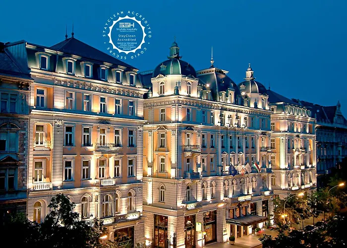 Jacuzzi-Hotel: Corinthia Budapest