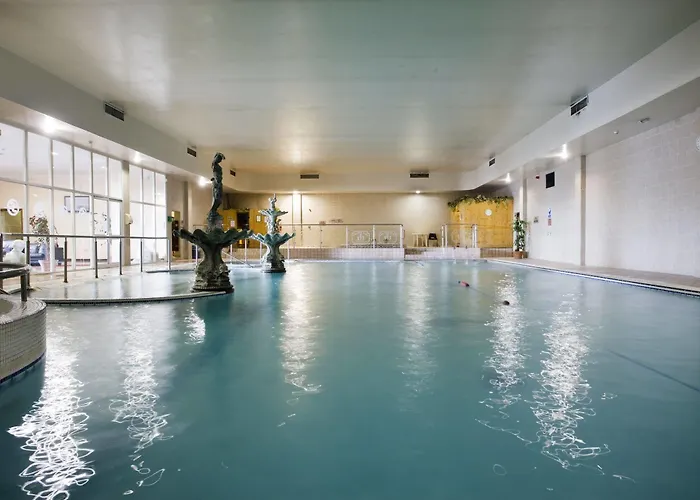 Hotel Jacuzzi Privatif Sheldon Park And Leisure Club