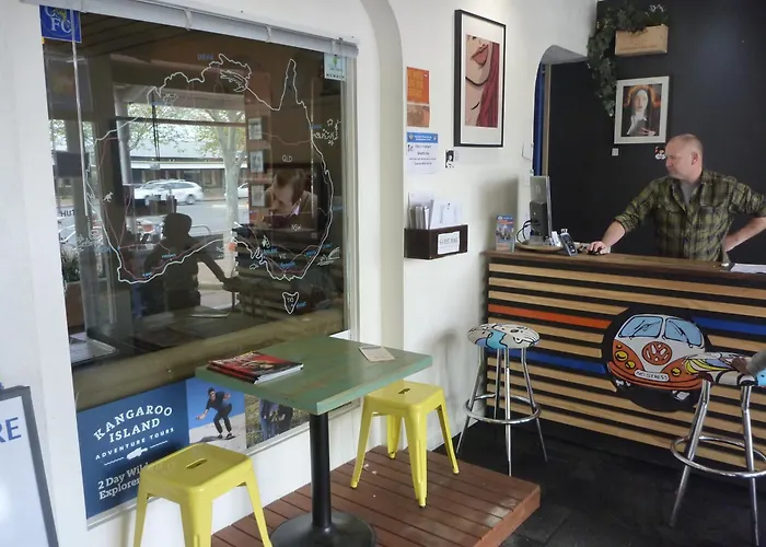 Adelaide Travellers Inn Backpackers Hostel