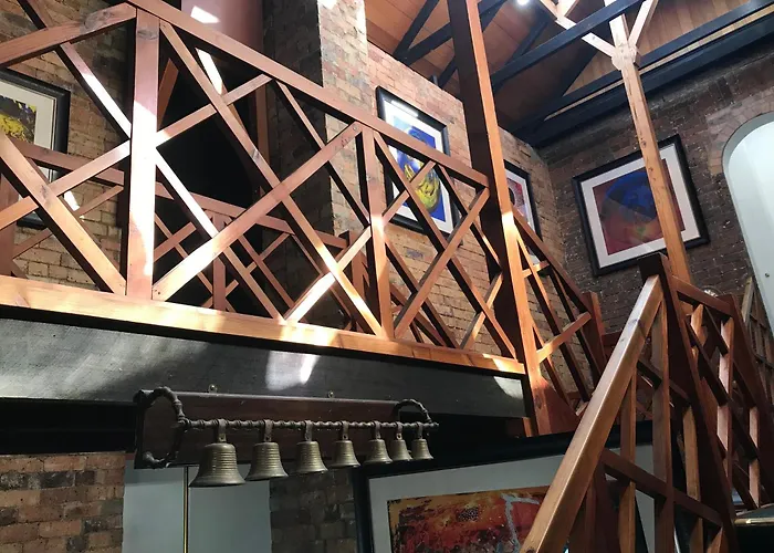 Hotels With Four Stars Art On York
