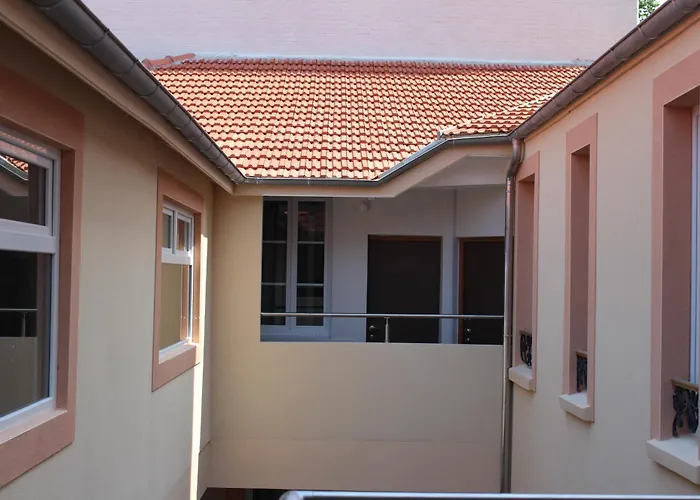 Hôtel accueillant les animaux: Hotel Jenner