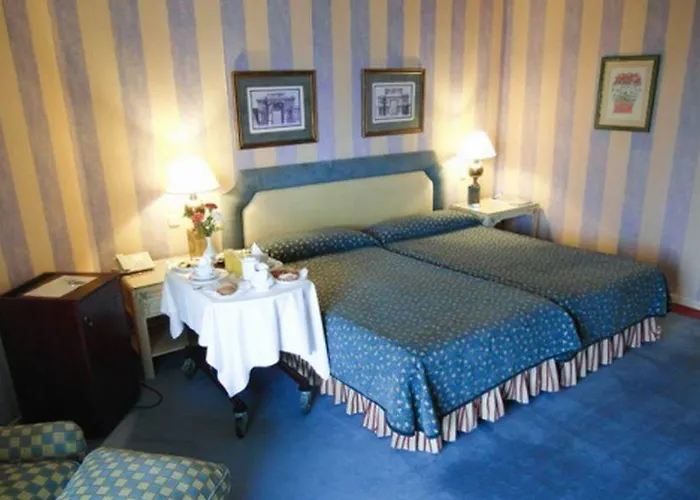 Hotel de 5 estrellas: Incosol Hotel Medical Spa