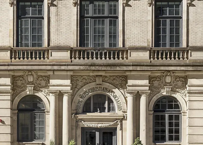 Pet Friendly hotel: Ace Hotel Pittsburgh