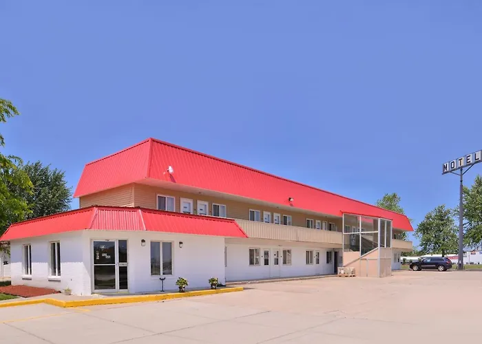 Motel: Red Carpet Inn