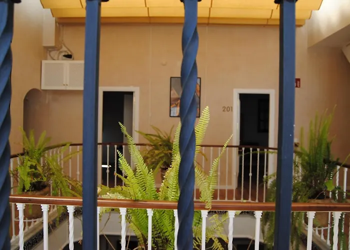 Cheap hotel: Pension Cordoba