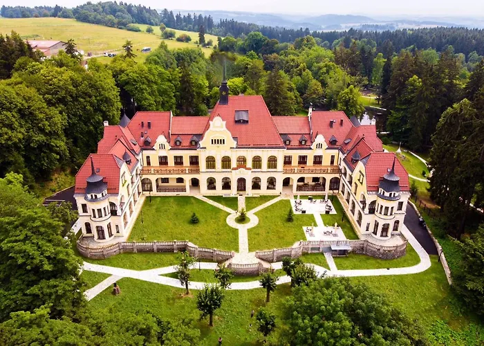 Rubezahl-Marienbad Luxury Historical Castle &Golf-Castle Collection