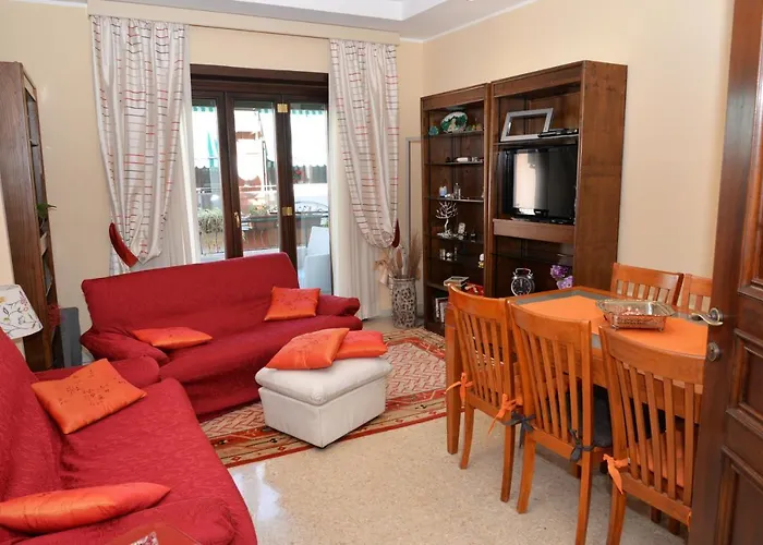 Villa con piscina: Friendly House Rome