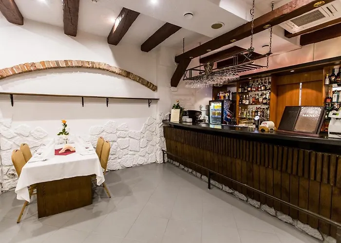 3-Sterne-Hotel: Hotel Rycerski