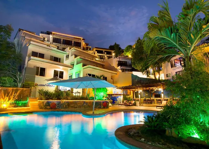 Beach hotel: Lalaguna Villas Luxury Dive Resort And Spa