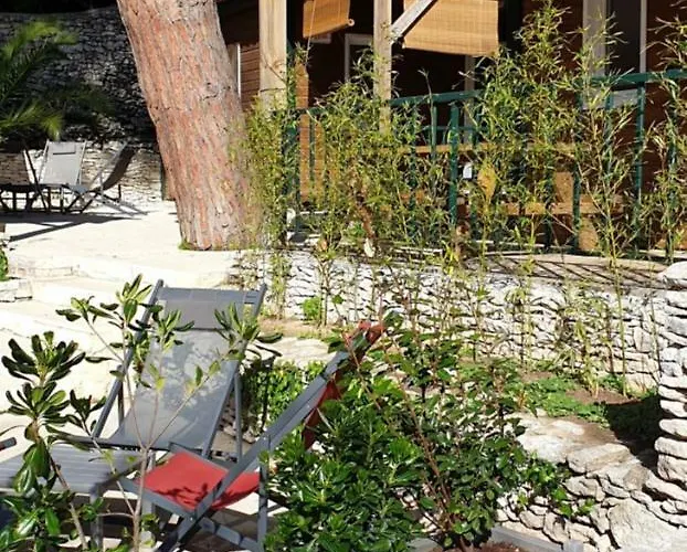 Camping: Résidence L'araguina