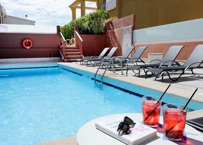 Hotel: Nura Santa Ponsa & Spa