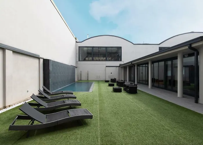 Hotel con piscina: Bb Hotels Smarthotel Milano Linate