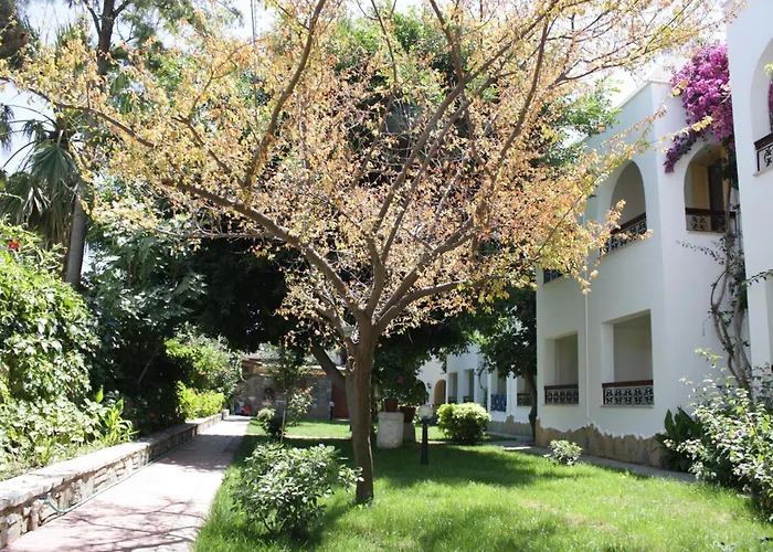 Toloman Hotel Bitez Beach