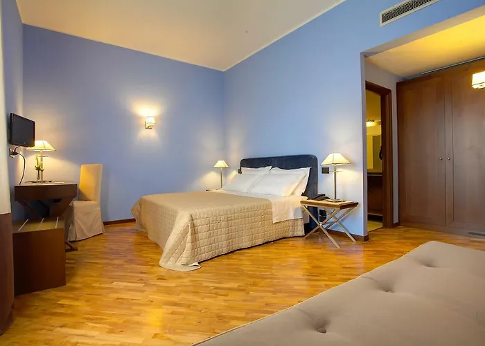 Resort: Hotel Messenion