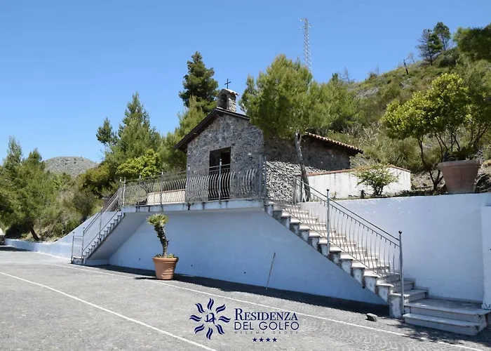 Hotel con piscina: Hotel Residenza del Golfo