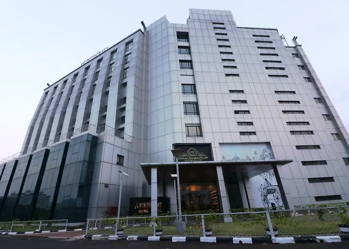 Aristocrat , New Town,