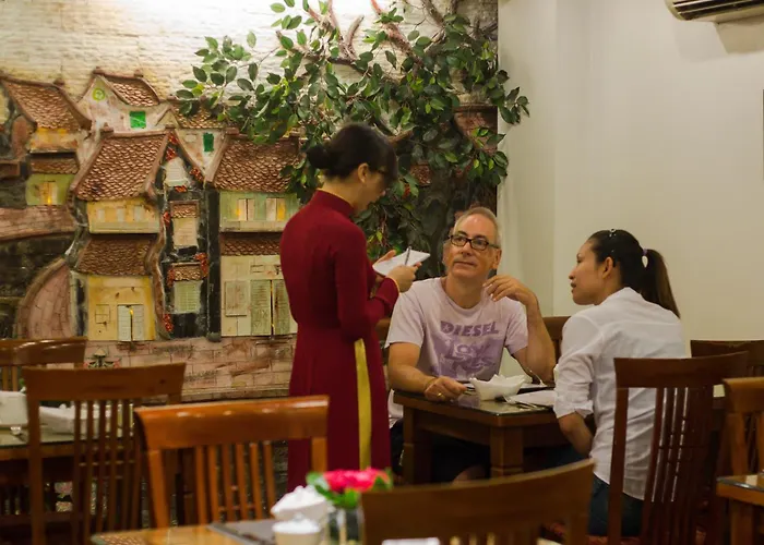 Eliana Ruby Hotel & Travel