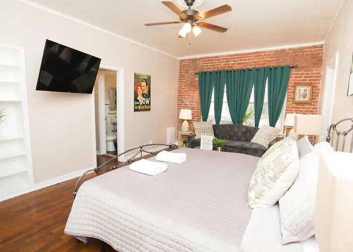 Apart hotel: The Canterbury Suites