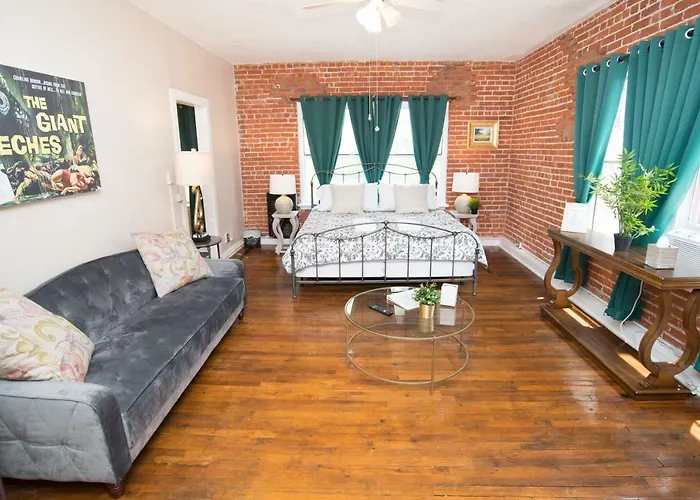 Apart hotel: The Canterbury Suites