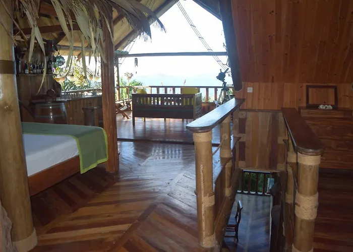 Secret Villa