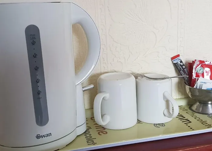 Pleasure Hotel By The Beach.