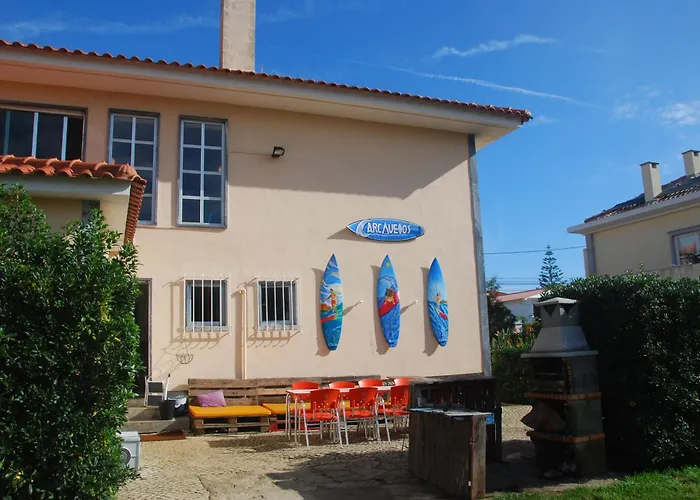 Carcavelos Sun & Stay Hostel