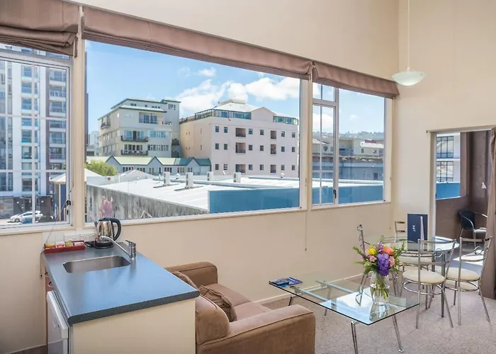 Cheap hotel: Courtenay Village