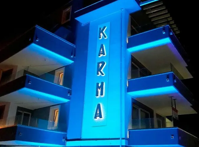 Jacuzzi-Hotel: Karma Resort
