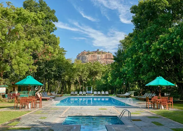 Hôtel romantique: Hotel Sigiriya