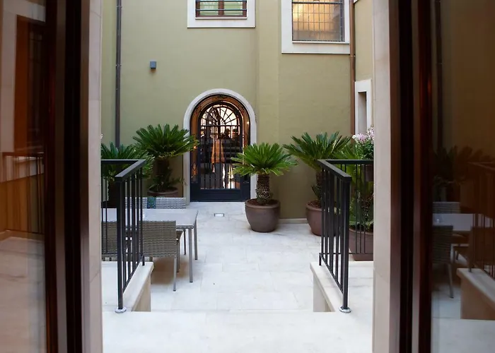 Hotel de 3 estrellas: Palacete Colonial