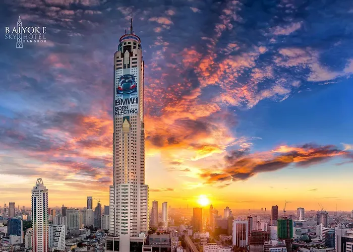 Golf Hotel: Baiyoke Sky Hotel