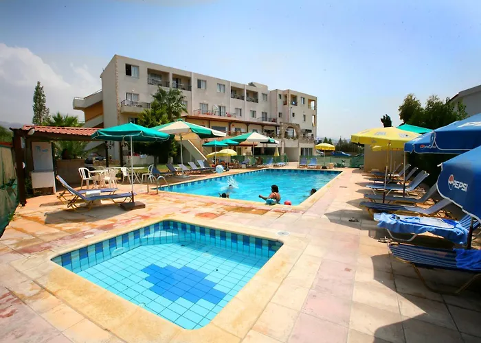 Cheap hotel: Petsas Apartments