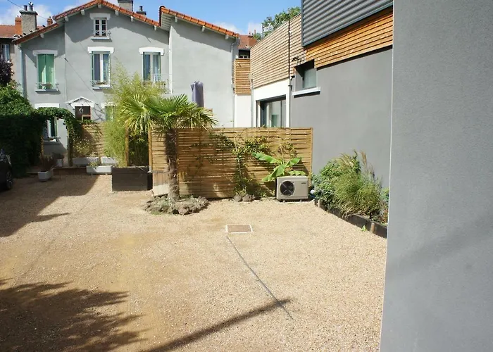 Hôtel accueillant les animaux: Villa Pradelle Et Swimming Pool