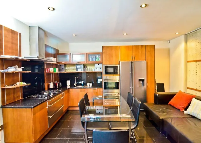 Guest house: Thames View House Surrey Quays