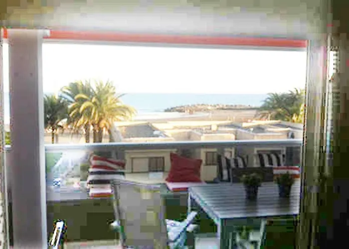 En Playa De Las Burras