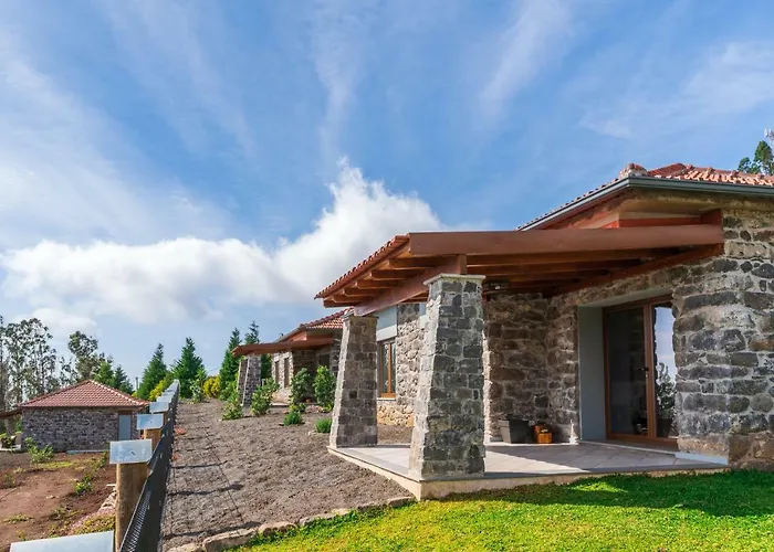 Hotel familiar: Rochão Village by Rent2U, Lda