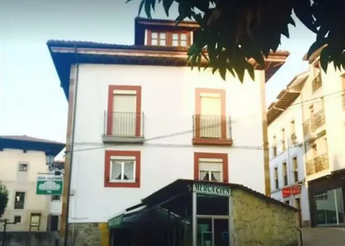  Gijonés