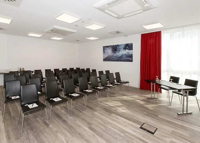 DORMERO Hotel Salzgitter