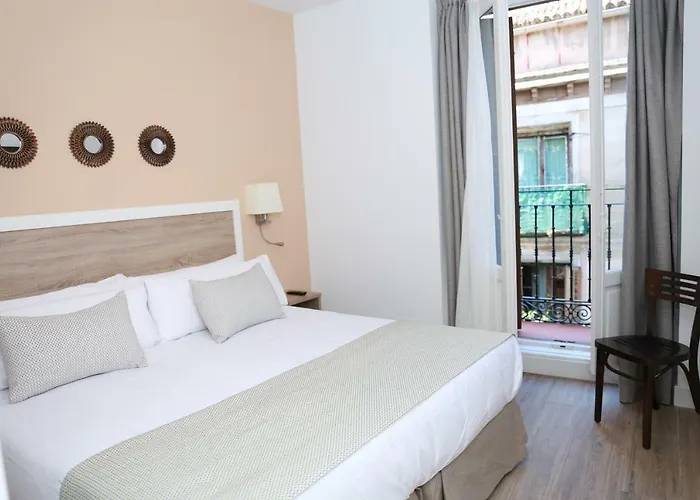 Apartahotel: New Point Opera